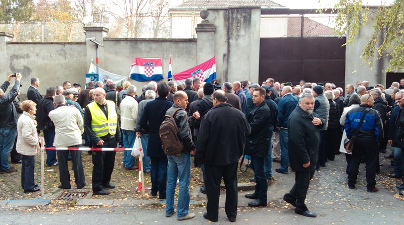 4ec430ea99783af6f0ad