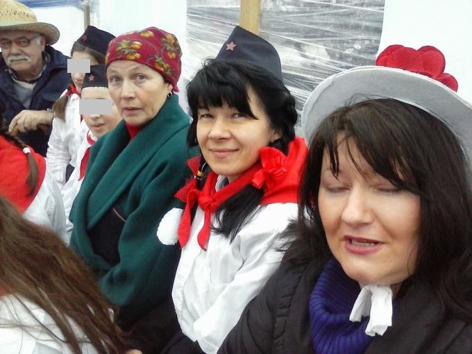 400666_621742294561014_678172529_n