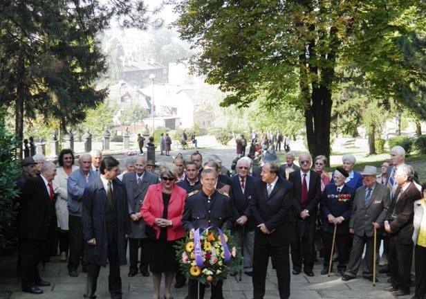 18386844_1697387723606559_398379989_n