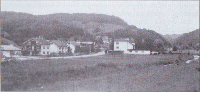 Đurmanec mjesto zaustavljanja naših zarobljenika U pozadini proplanak gdje su izvršena prva masovna ubijanja tih mučenika