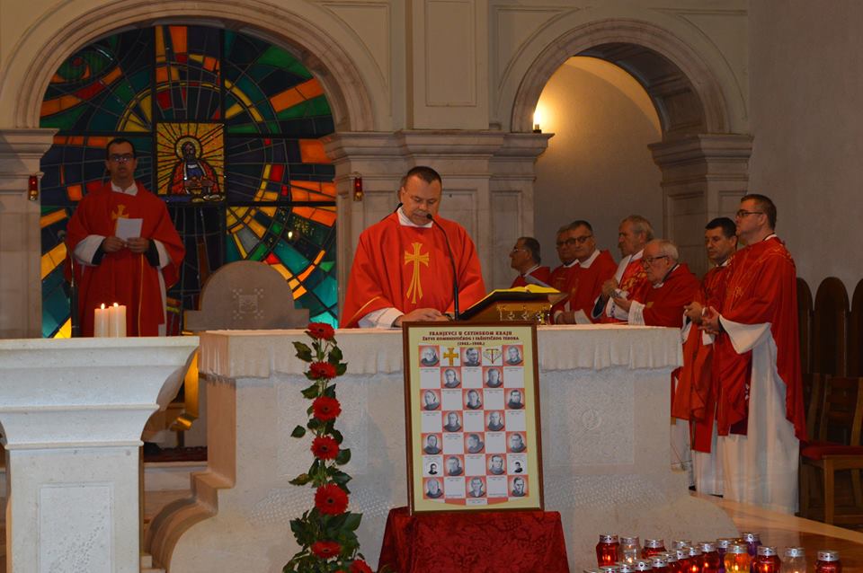 47427746_732978593731922_4074239696773840896_n