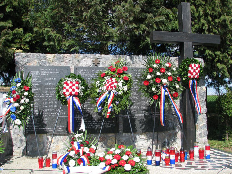 Selo Mosti spomen obilježje