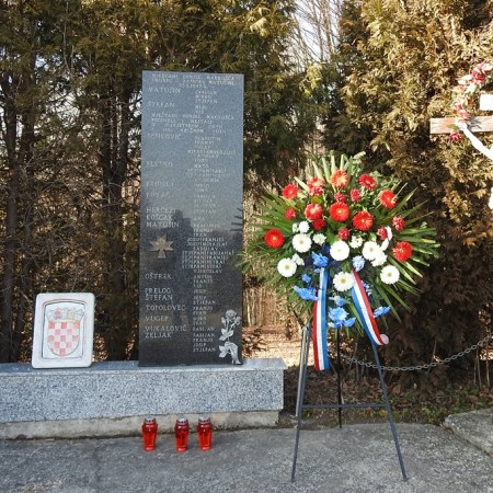 Matušini spomen obilježje